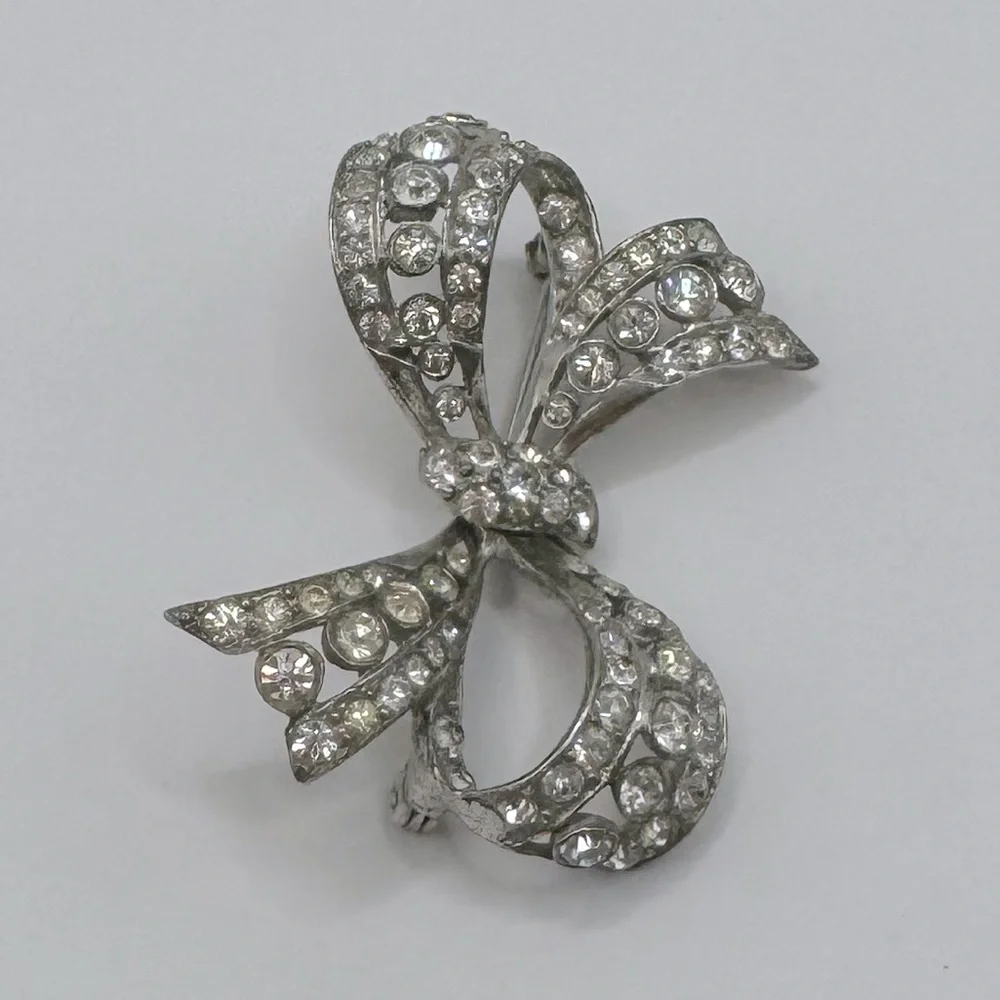Vintage crystal bow